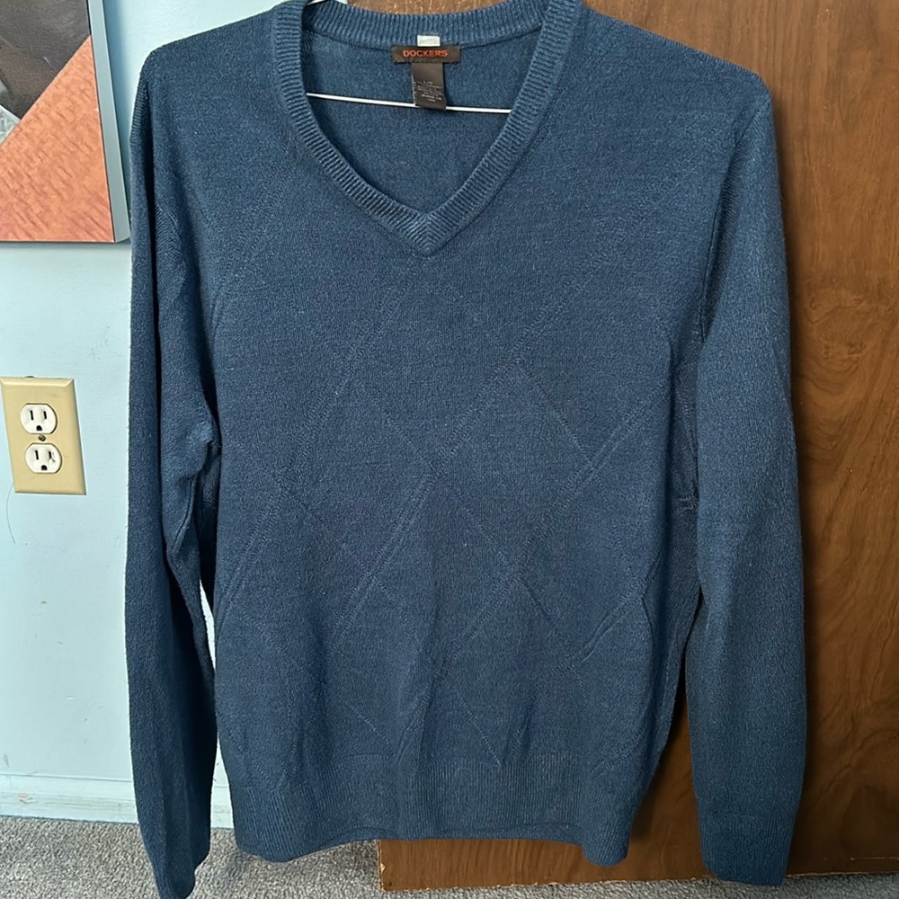 Men’s Dockers Large Blue V Neck Sweater